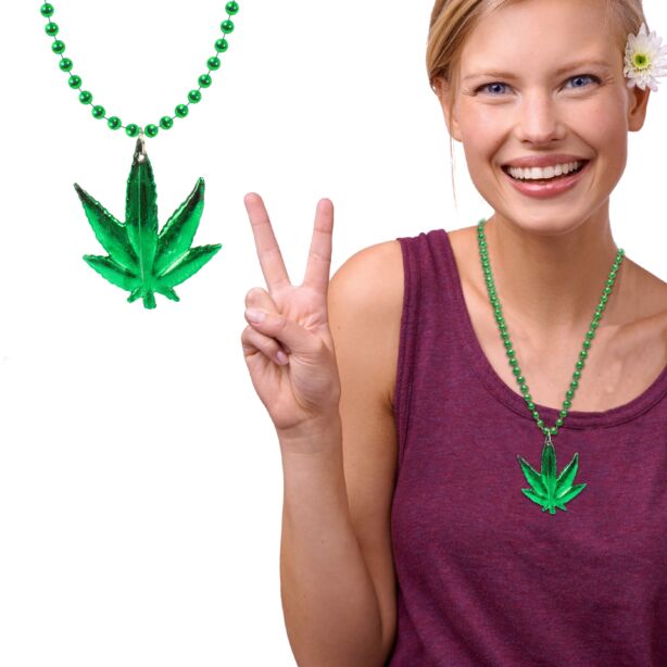 33" 7MM Green Bead with Leaf Metallic Necklace